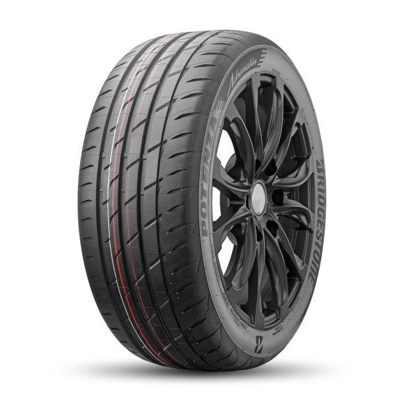 Шины Bridgestone 255/35/18 W 94 Adrenalin RE004 Шины Bridgestone 255/35/18 W 94 Adrenalin RE004